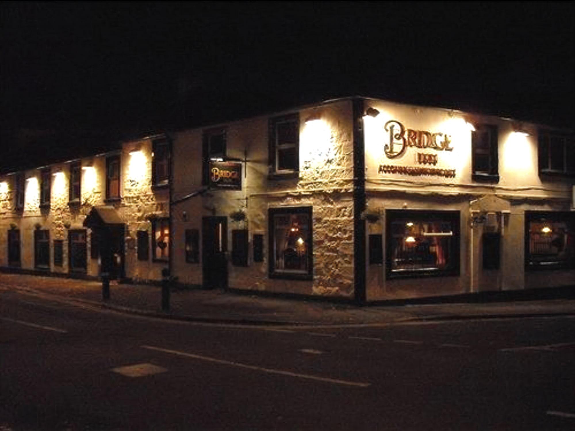 Tillicoultry The Bridge Inn מראה חיצוני תמונה